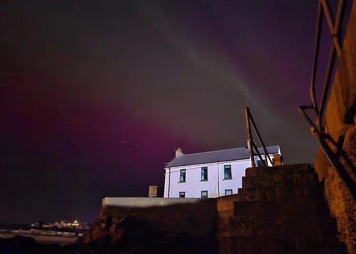 Appartement Floor Retreat Portmor- Sea, & Balcony